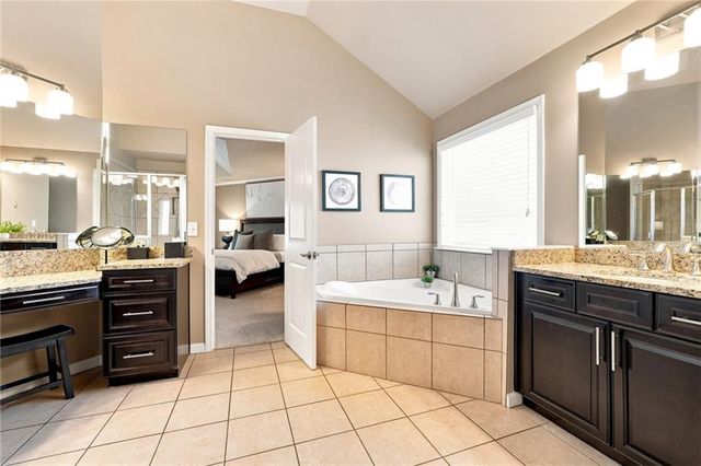 180 Lakestone Parkway, Woodstock, GA 30188