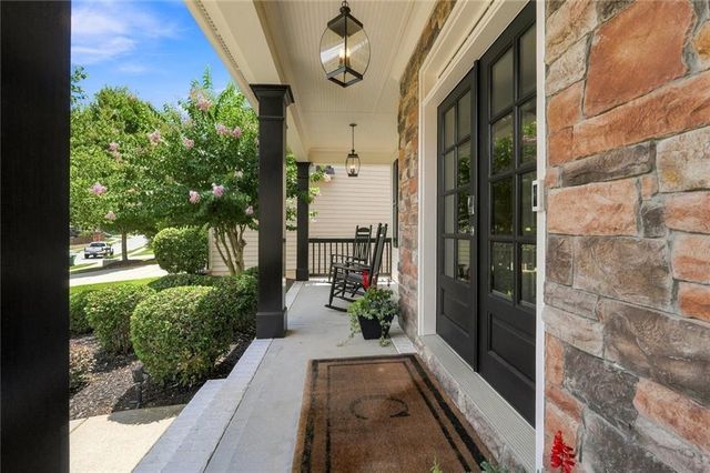 180 Lakestone Parkway, Woodstock, GA 30188