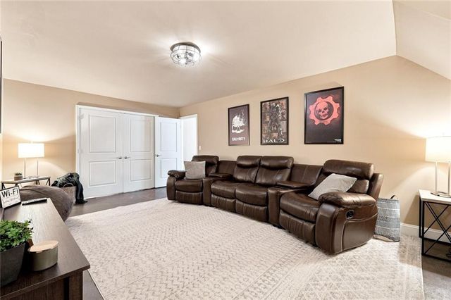 180 Lakestone Parkway, Woodstock, GA 30188