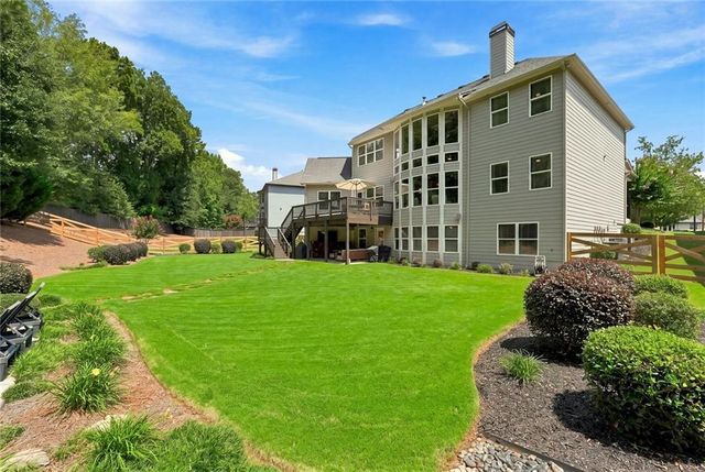 180 Lakestone Parkway, Woodstock, GA 30188