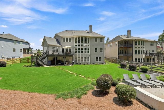 180 Lakestone Parkway, Woodstock, GA 30188