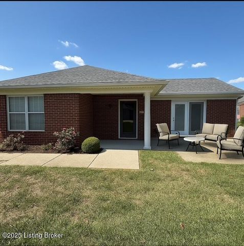 7608 Autumn Pointe Dr, Louisville, KY 40214