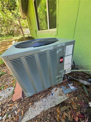 144 N Elm Street, Fellsmere, FL 32948