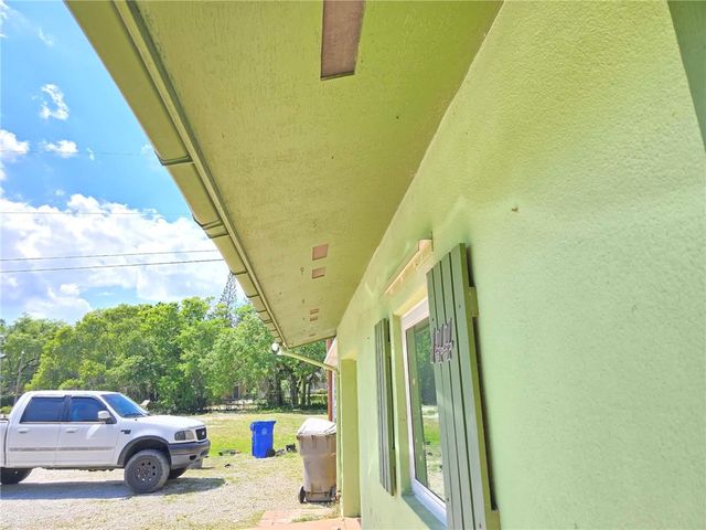 144 N Elm Street, Fellsmere, FL 32948