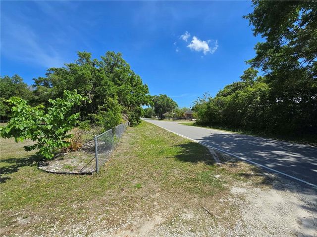 144 N Elm Street, Fellsmere, FL 32948