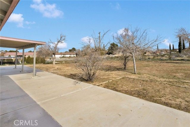 16463 Solvang Avenue, Victorville, CA 92394