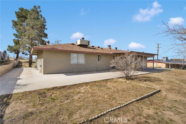 16463 Solvang Avenue, Victorville, CA 92394