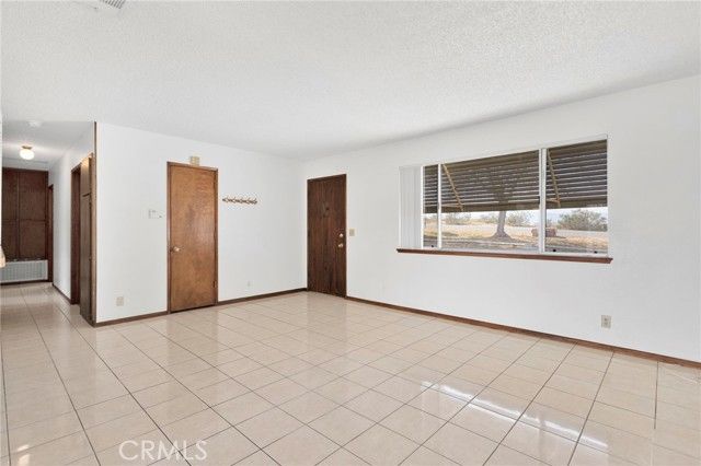 16463 Solvang Avenue, Victorville, CA 92394