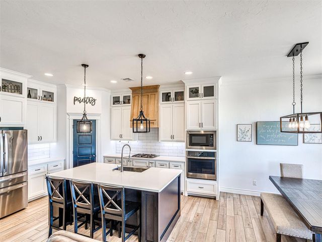 1407 Presidio Drive, Norman, OK 73072