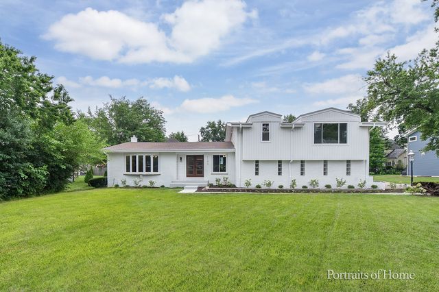 1106 North Path Drive, Wheaton, IL 60187