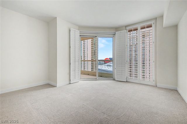 2777 Paradise Road 2102, Las Vegas, NV 89109
