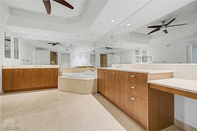 2777 Paradise Road 2102, Las Vegas, NV 89109