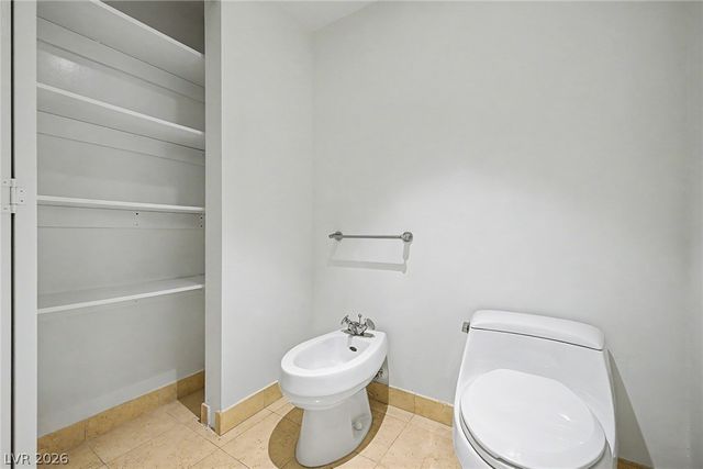 2777 Paradise Road 2102, Las Vegas, NV 89109