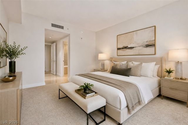 2777 Paradise Road 2102, Las Vegas, NV 89109