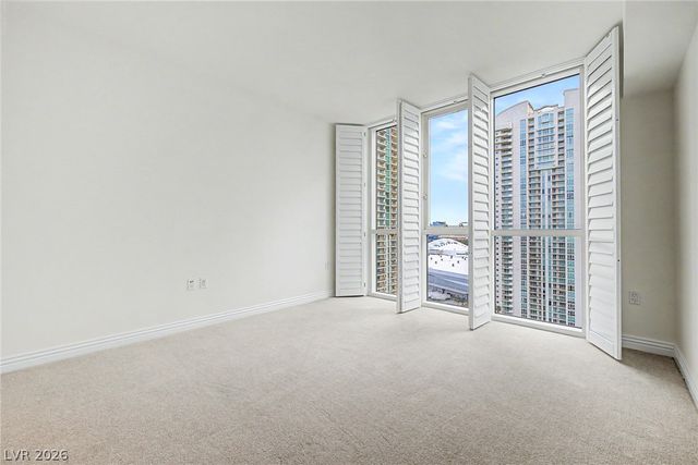 2777 Paradise Road 2102, Las Vegas, NV 89109