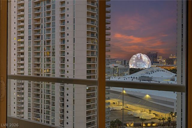 2777 Paradise Road 2102, Las Vegas, NV 89109