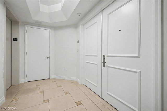 2777 Paradise Road 2102, Las Vegas, NV 89109