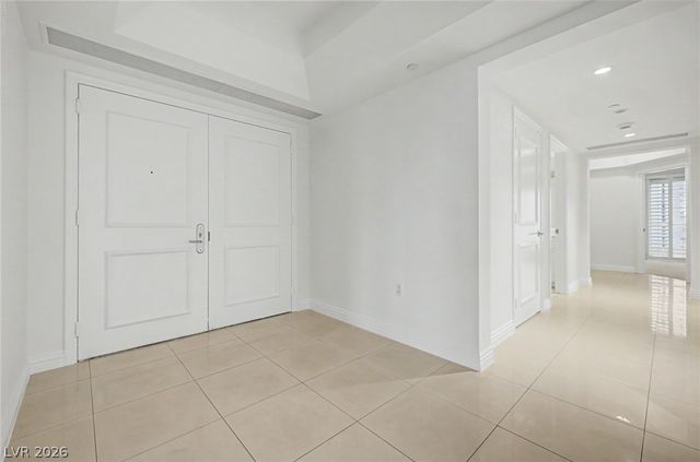 2777 Paradise Road 2102, Las Vegas, NV 89109
