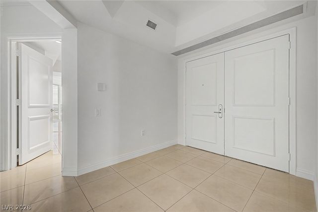 2777 Paradise Road 2102, Las Vegas, NV 89109