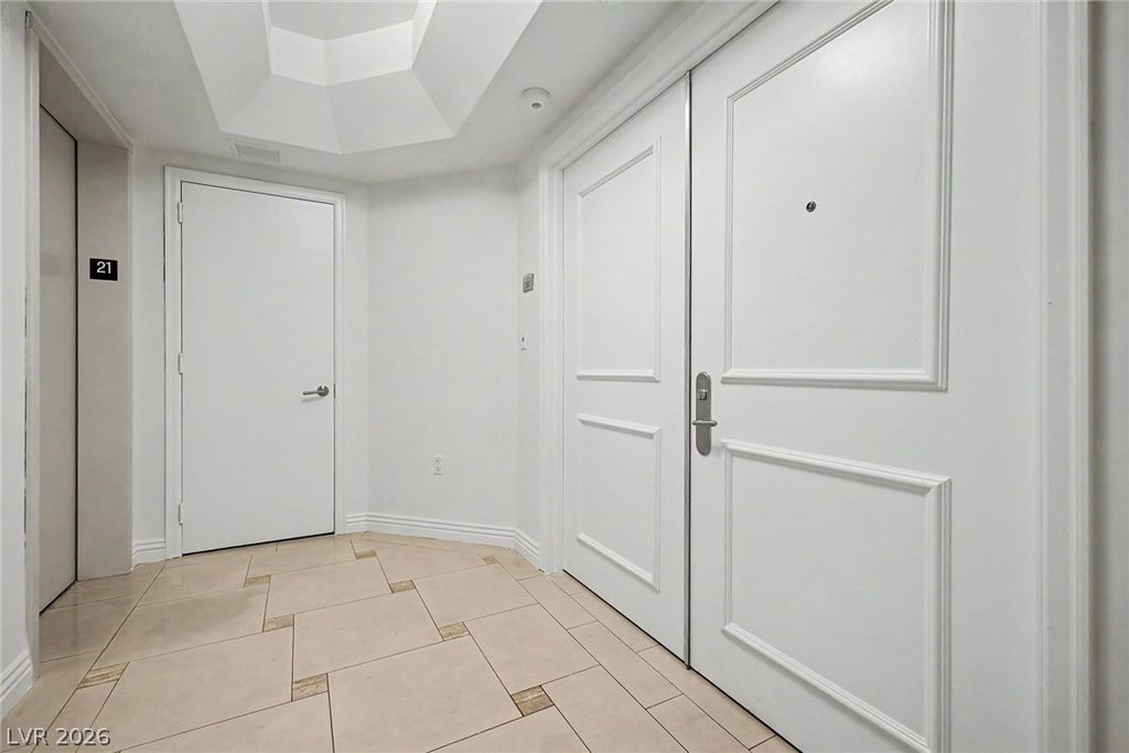 2777 Paradise Road 2102, Las Vegas, NV 89109 — photo 5
