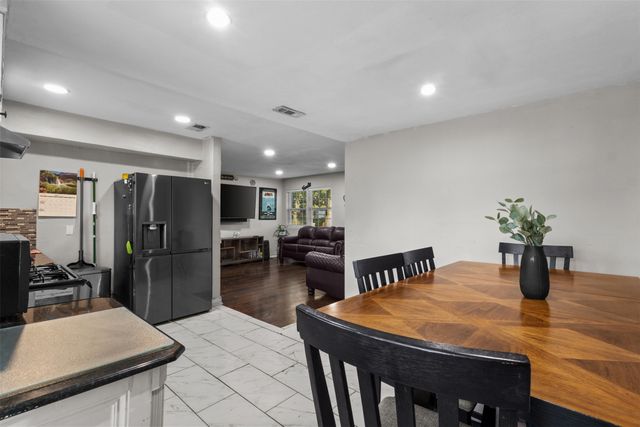 1418 Briarwood Drive, Mesquite, TX 75149