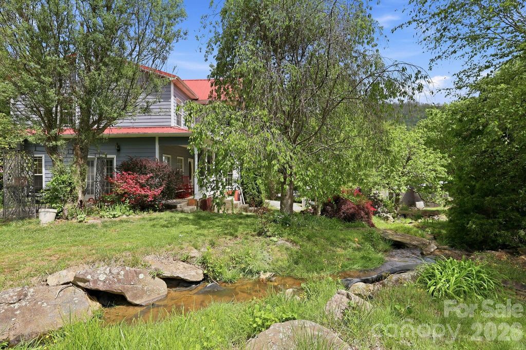 2225 Bald Creek Road, Clyde, NC 28721