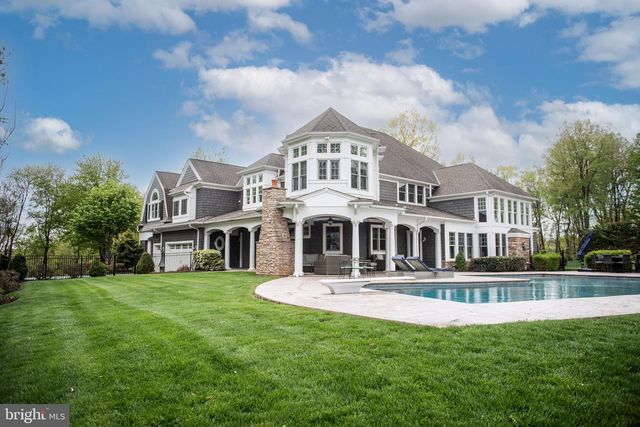 710 LONGVIEW DR, Middletown, PA 17057