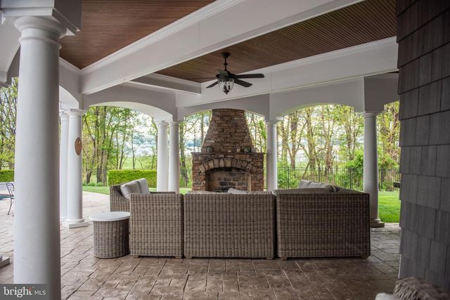 710 LONGVIEW DR, Middletown, PA 17057