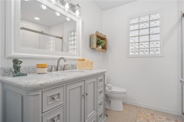 311 Blue Water Dr, Portland, TX 78374