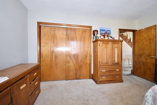 33 Terry Drive, Dartmouth, MA 02748