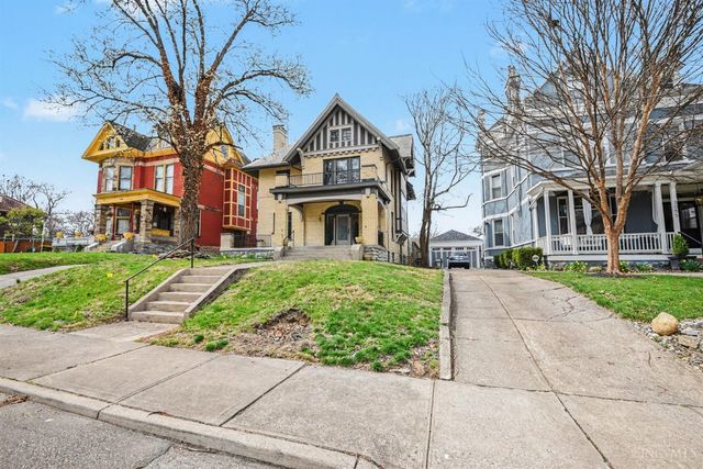3051 Fairfield Avenue, Cincinnati, OH 45206