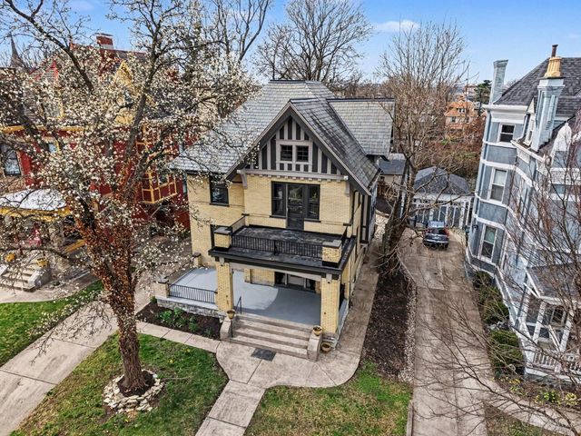 3051 Fairfield Avenue, Cincinnati, OH 45206