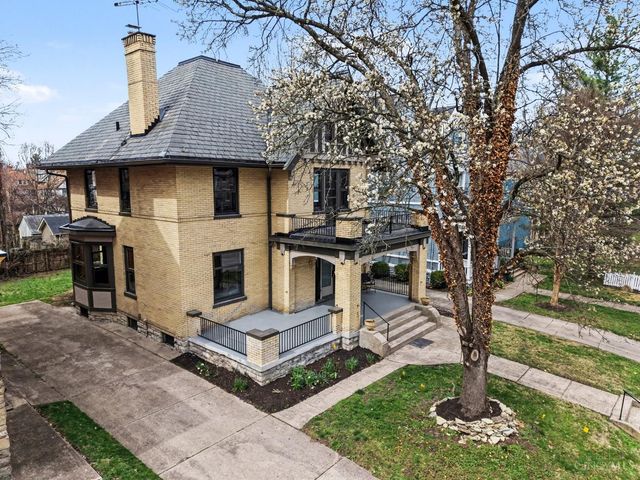 3051 Fairfield Avenue, Cincinnati, OH 45206