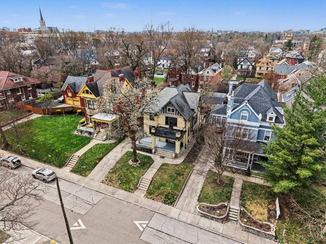 3051 Fairfield Avenue, Cincinnati, OH 45206