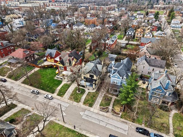 3051 Fairfield Avenue, Cincinnati, OH 45206