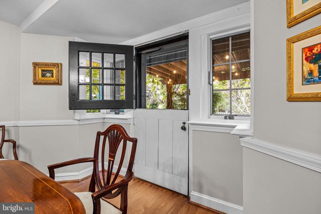 1191 WHEATSHEAF LN, Abington, PA 19001