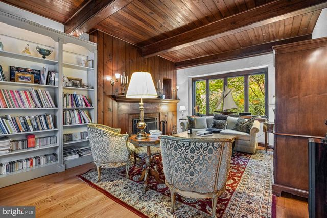 1191 WHEATSHEAF LN, Abington, PA 19001