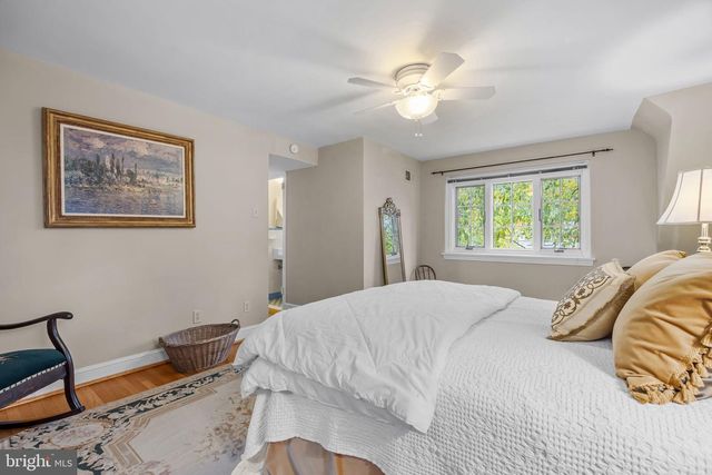 1191 WHEATSHEAF LN, Abington, PA 19001