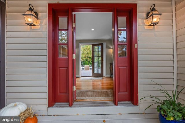 1191 WHEATSHEAF LN, Abington, PA 19001