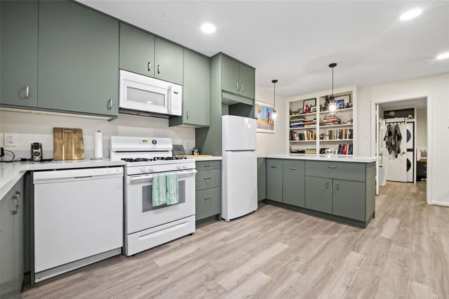 1217 Heights Boulevard 2, Houston, TX 77008