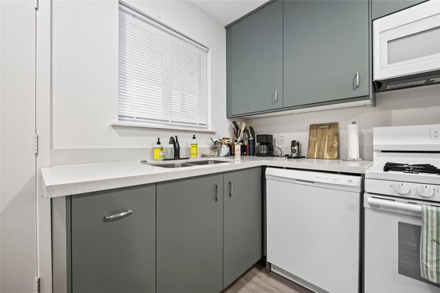 1217 Heights Boulevard 2, Houston, TX 77008