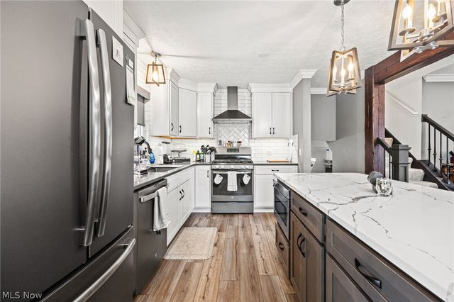 2664 Biscayne Drive, Akron, OH 44319