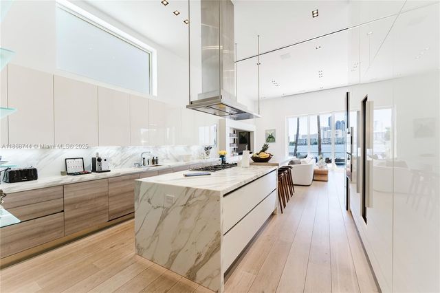 3916 Island Estates Dr 0, Aventura, FL 33160