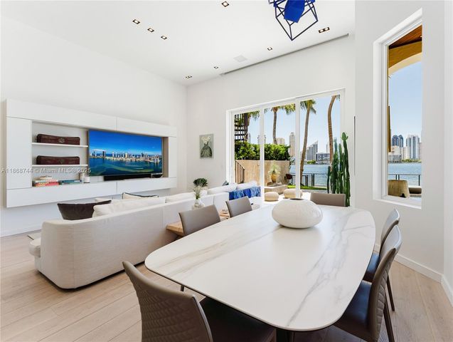 3916 Island Estates Dr 0, Aventura, FL 33160