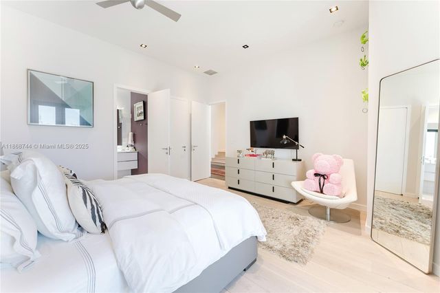 3916 Island Estates Dr 0, Aventura, FL 33160