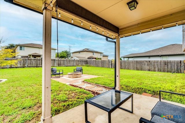 217 Adriana Lane, Hutto, TX 78634