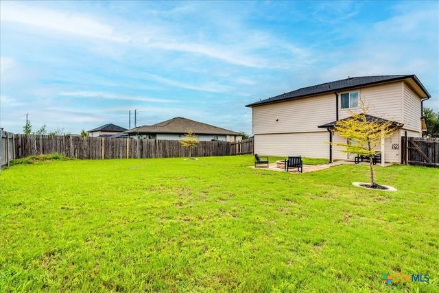 217 Adriana Lane, Hutto, TX 78634