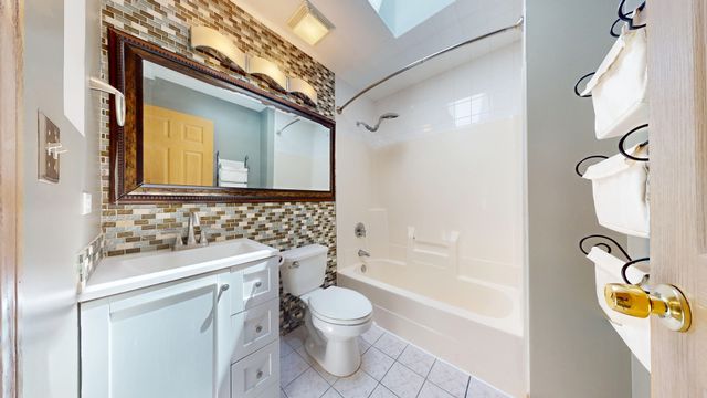 4327 WENONAH Avenue, Stickney, IL 60402