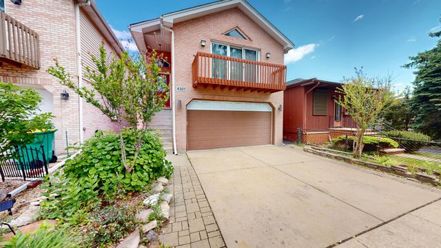 4327 WENONAH Avenue, Stickney, IL 60402