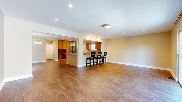 4327 WENONAH Avenue, Stickney, IL 60402